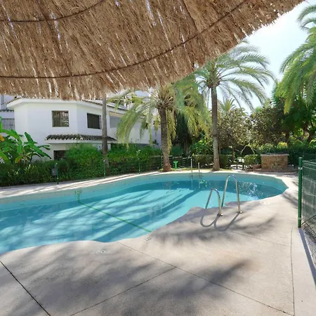 Apartment 2045 Golden Steps From The Sea Marbella