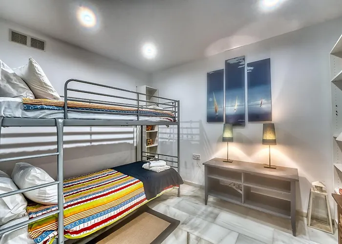 2045 Golden Steps From The Sea * Marbella