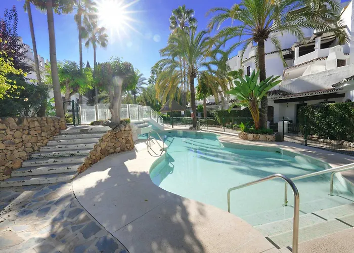 2045 Golden Steps From The Sea Marbella